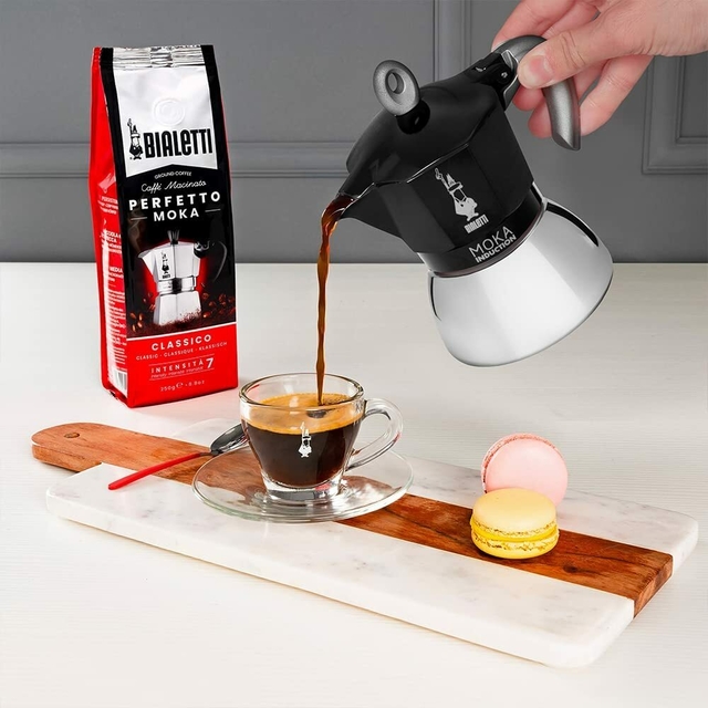 Cafetera Moka Inducción 6 pocillos Negro - Bialetti